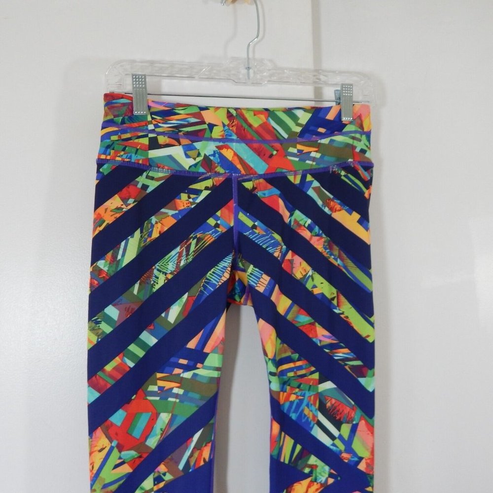 ATHLETA leggings pants kaleidoscope sonar capri mid rise activewear colorful S - Picture 3 of 9